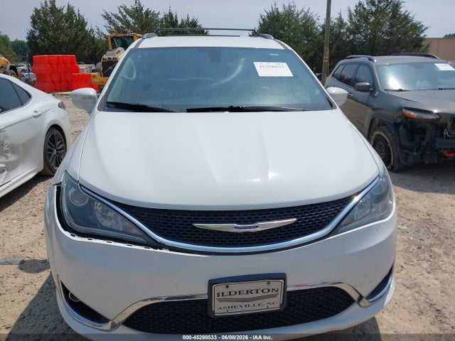 45298533 :رقم المزاد ، 2C4RC1BG8KR537433 vin ، 2019 Chrysler Pacifica Touring L مزاد بيع