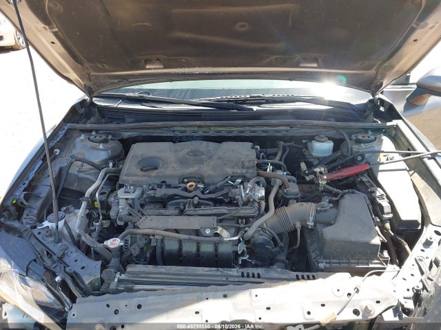 2021 Toyota Camry Le მანქანა იყიდება აუქციონზე, vin: 4T1C11AK4MU537805, აუქციონის ნომერი: 45298550