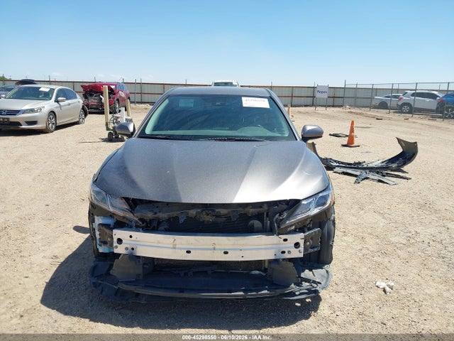 2021 Toyota Camry Le მანქანა იყიდება აუქციონზე, vin: 4T1C11AK4MU537805, აუქციონის ნომერი: 45298550