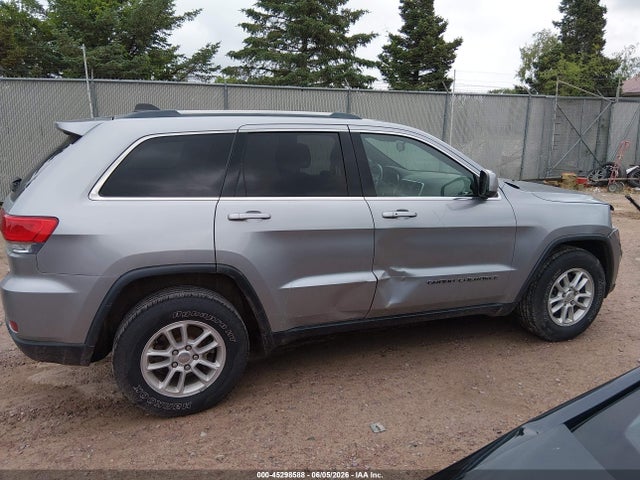 2018 Jeep Grand Cherokee Laredo E 4x4 მანქანა იყიდება აუქციონზე, vin: 1C4RJFAG8JC373600, აუქციონის ნომერი: 45298588