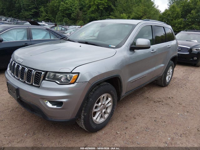 2018 Jeep Grand Cherokee Laredo E 4x4 მანქანა იყიდება აუქციონზე, vin: 1C4RJFAG8JC373600, აუქციონის ნომერი: 45298588