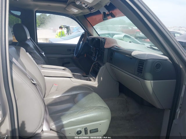 Продажа на аукционе авто 2005 Gmc Yukon Xl 1500 Slt, vin: 3GKEC16Z15G256972, номер лота: 45298604