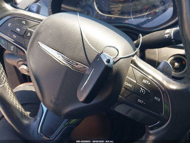 Продажа на аукционе авто 2015 Chrysler 200 S, vin: 1C3CCCBG3FN705990, номер лота: 45298653