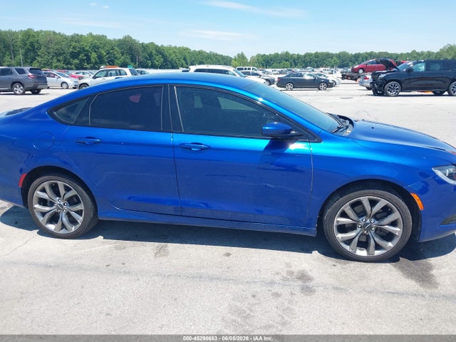 Продажа на аукционе авто 2015 Chrysler 200 S, vin: 1C3CCCBG3FN705990, номер лота: 45298653