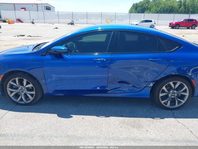 Продажа на аукционе авто 2015 Chrysler 200 S, vin: 1C3CCCBG3FN705990, номер лота: 45298653