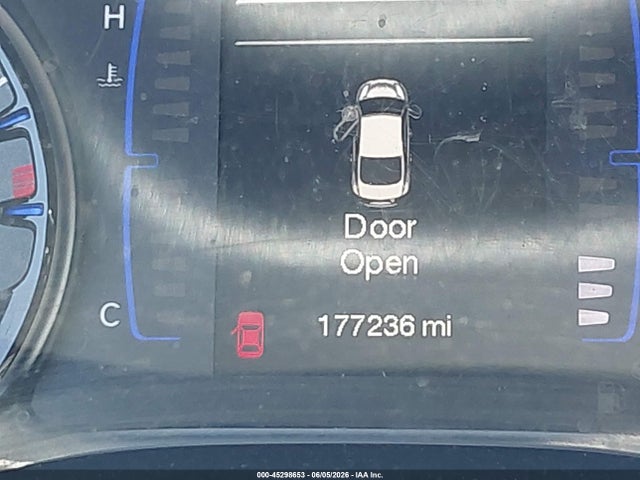 Продажа на аукционе авто 2015 Chrysler 200 S, vin: 1C3CCCBG3FN705990, номер лота: 45298653
