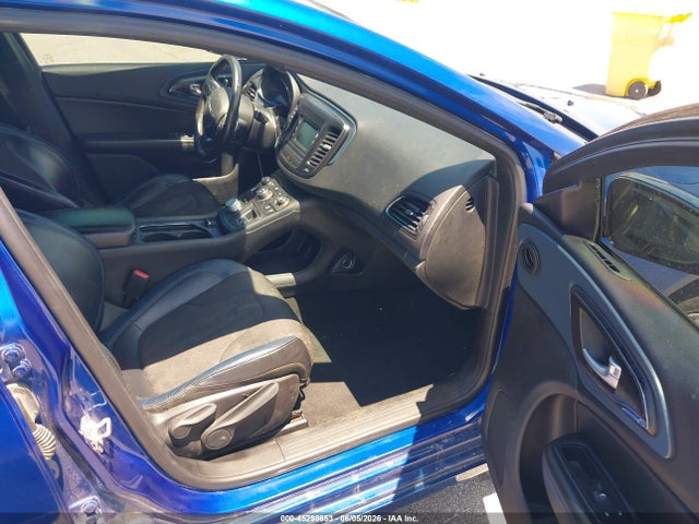 Продажа на аукционе авто 2015 Chrysler 200 S, vin: 1C3CCCBG3FN705990, номер лота: 45298653