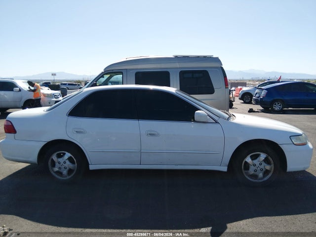 Продажа на аукционе авто 2000 Honda Accord 2.3 Ex, vin: JHMCG6680YC020637, номер лота: 45298671