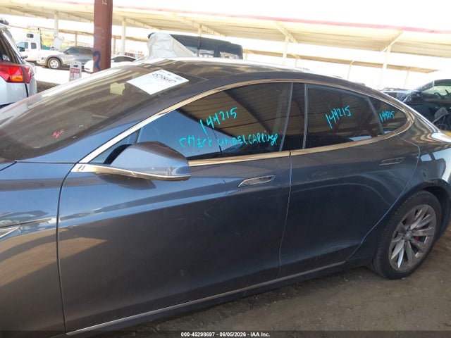 Tesla Model S 90d/p100d/p85d/p90d 2016 5YJSA1E40GF144215 Image 13