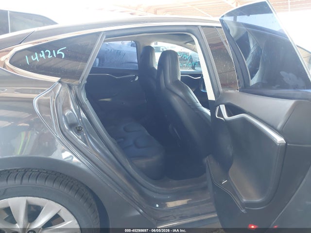 Tesla Model S 90d/p100d/p85d/p90d 2016 5YJSA1E40GF144215 Image 8