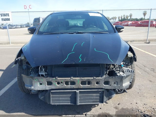 Ford FOCUS ST 2018 1FADP3L97JL205054 Image 13