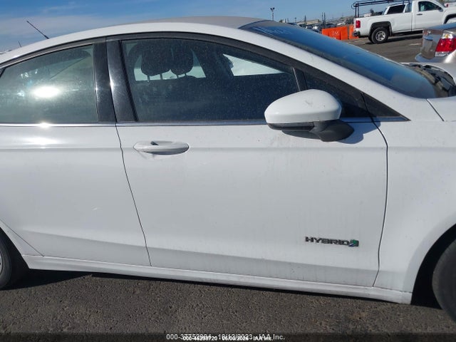 Ford Fusion Hybrid Se 2017 3FA6P0LU5HR324275 Image 13