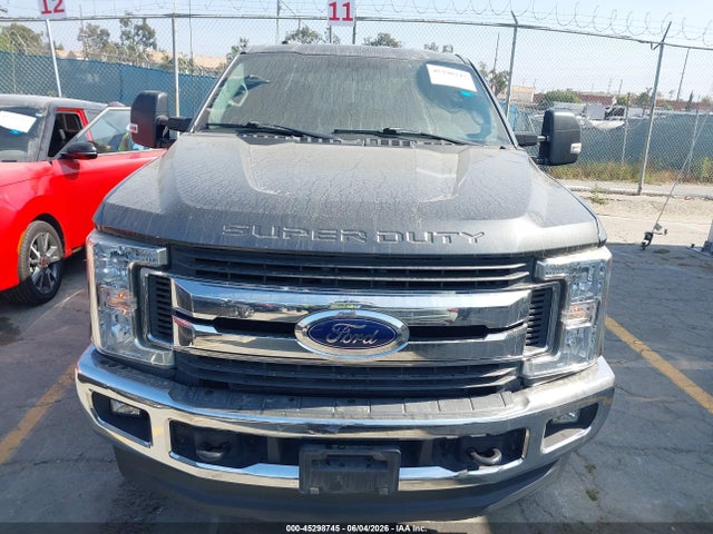 Ford F-350 Xlt 2018 1FT8W3BT4JEC91875 Image 12