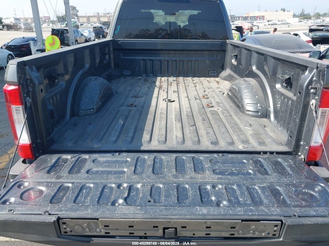 Ford F-350 Xlt 2018 1FT8W3BT4JEC91875 Image 6