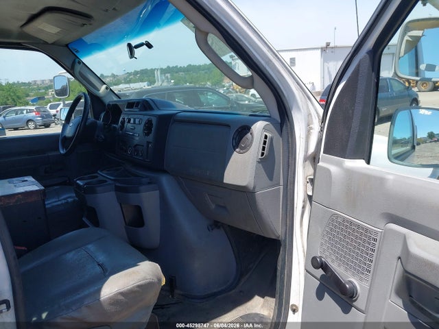 45298747 :رقم المزاد ، 1FDSS3EL7CDA27065 vin ، 2012 Ford E-350 Super Duty Commercial مزاد بيع