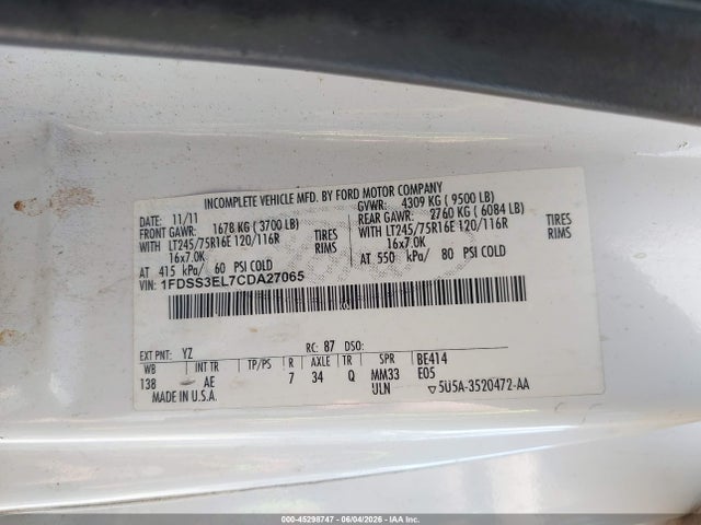 45298747 :رقم المزاد ، 1FDSS3EL7CDA27065 vin ، 2012 Ford E-350 Super Duty Commercial مزاد بيع
