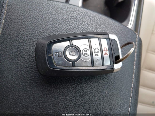 Продаж на аукціоні авто 2017 Ford Fusion Se, vin: 3FA6P0HDXHR115770, номер лоту: 45298751