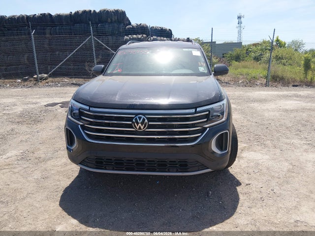 2024 Volkswagen Atlas 2.0t Se W/technology მანქანა იყიდება აუქციონზე, vin: 1V2WR2CA5RC570070, აუქციონის ნომერი: 45298755