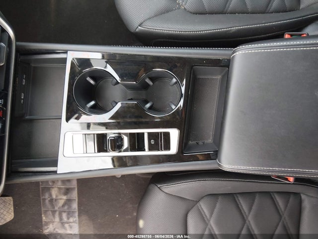 2024 Volkswagen Atlas 2.0t Se W/technology მანქანა იყიდება აუქციონზე, vin: 1V2WR2CA5RC570070, აუქციონის ნომერი: 45298755