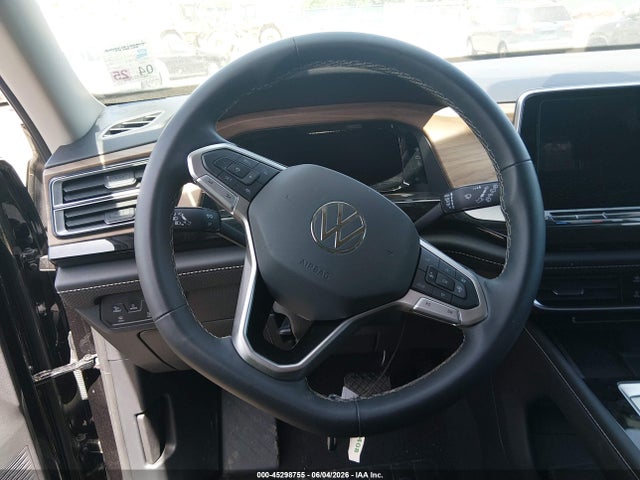 2024 Volkswagen Atlas 2.0t Se W/technology მანქანა იყიდება აუქციონზე, vin: 1V2WR2CA5RC570070, აუქციონის ნომერი: 45298755