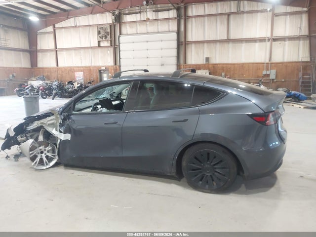 Auction sale of the 2023 Tesla Model Y Rwd, vin: 7SAYGDED4PF959109, lot number: 45298767