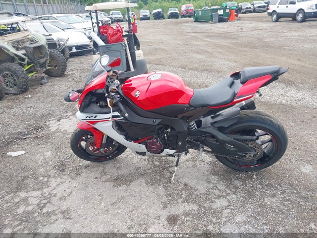 Yamaha Yzfr1 C 2015 JYARN39Y2FA000194 Image 13