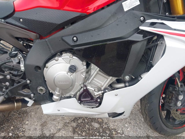 Yamaha Yzfr1 C 2015 JYARN39Y2FA000194 Image 8