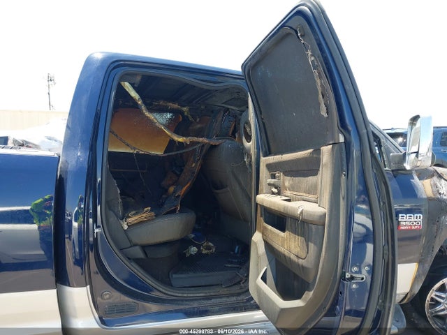 45298783 :رقم المزاد ، 3C63D3JL4CG205985 vin ، 2012 Ram 3500 Laramie مزاد بيع