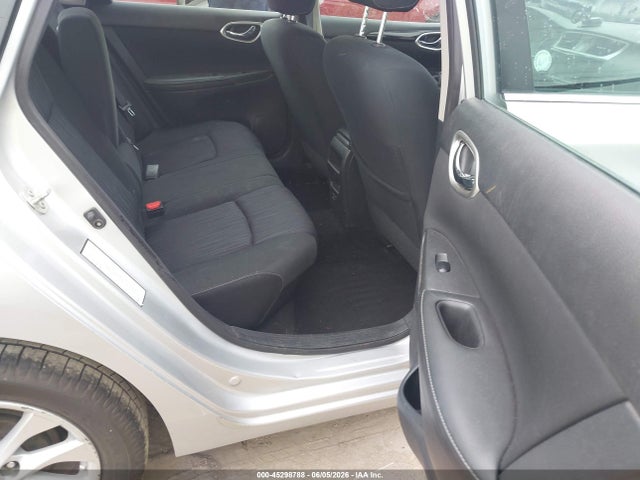 3N1AB7AP3KL616089 Nissan SENTRA SV