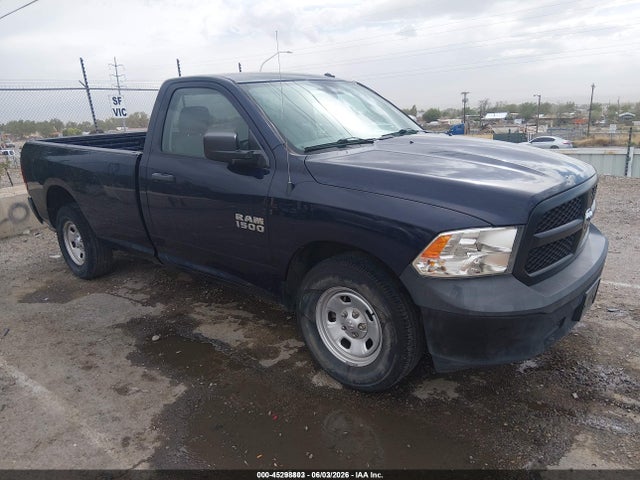 RAM 1500 Tradesman 4x2 8' Box 2018 3C6JR6DG7JG255396 main image