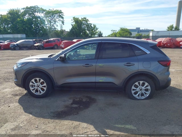 1FMCU9GN2RUA23949 Ford Escape Active