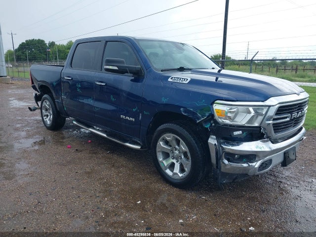 45298836 :رقم المزاد ، 1C6RREFT9LN361415 vin ، 2020 Ram 1500 Lone Star  4x2 5'7 Box مزاد بيع
