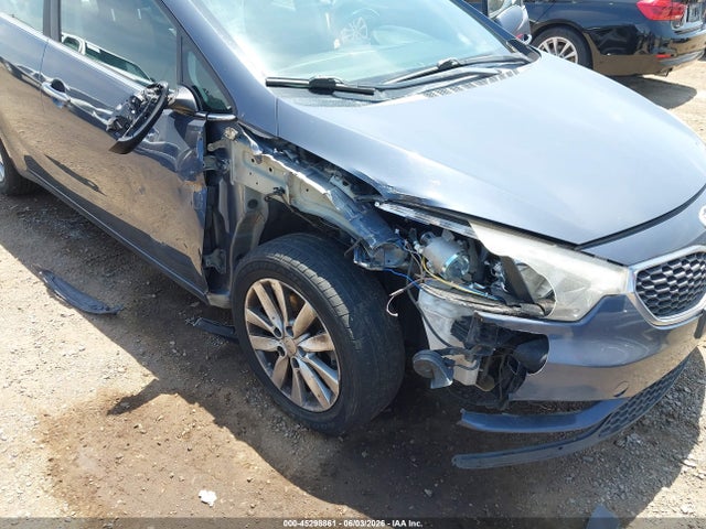 2014 Kia Forte Ex მანქანა იყიდება აუქციონზე, vin: KNAFX4A83E5115328, აუქციონის ნომერი: 45298861