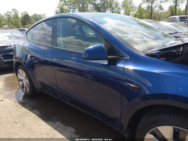 Продажа на аукционе авто 2021 Tesla Model Y Long Range Dual Motor All-wheel Drive, vin: 5YJYGAEE8MF278919, номер лота: 45298912