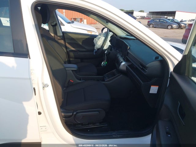 45298915 :رقم المزاد ، KM8HB3A7XSU033136 vin ، 2025 Hyundai Kona Electric Se مزاد بيع