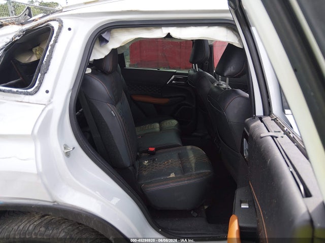 Продаж на аукціоні авто 2022 Mitsubishi Outlander Sel 2.5 S-awc/sel Launch Edition S-awc/sel Special Edition S-awc, vin: JA4J4VA8XNZ037676, номер лоту: 45298920