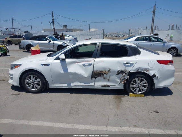 KIA Optima Lx 2016 KNAGT4L32G5095724 Image 14