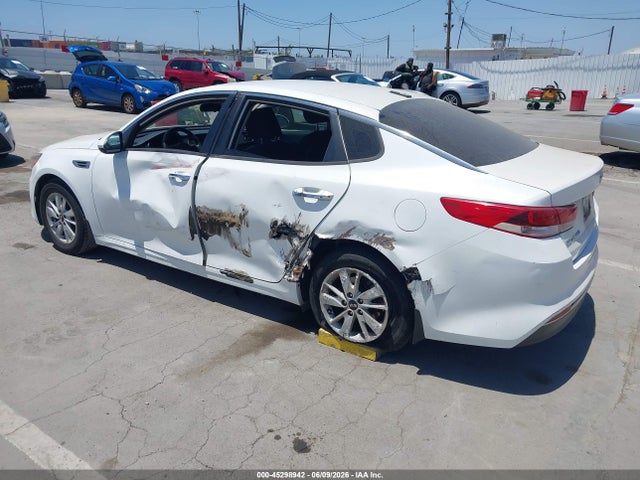 KIA Optima Lx 2016 KNAGT4L32G5095724 Image 3