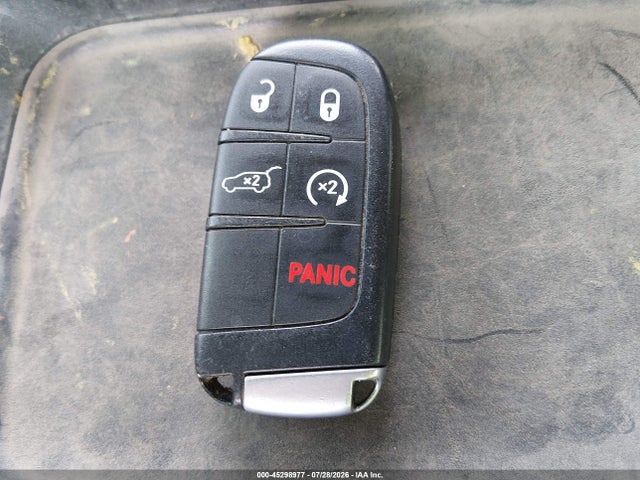 2021 Jeep Grand Cherokee Limited 4x4 მანქანა იყიდება აუქციონზე, vin: 1C4RJFBG6MC753666, აუქციონის ნომერი: 45298977