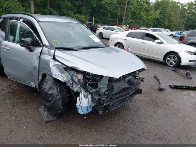 Продажа на аукционе авто 2025 Toyota Corolla Cross Xle, vin: 7MUEAABGXSV128013, номер лота: 45298990