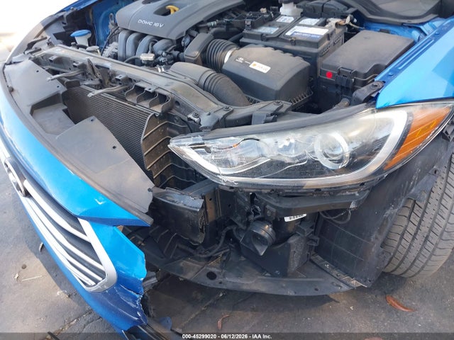 Hyundai ELANTRA SEL 2018 5NPD84LF5JH248122 Image 18