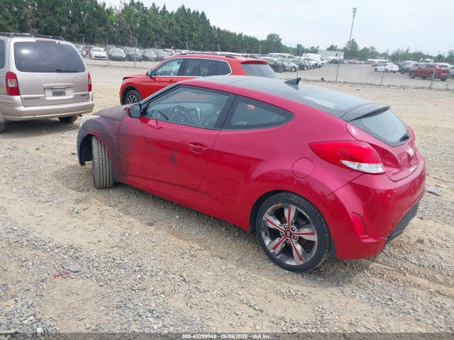 2017 Hyundai Veloster Value Edition მანქანა იყიდება აუქციონზე, vin: KMHTC6AD0HU321769, აუქციონის ნომერი: 45299048