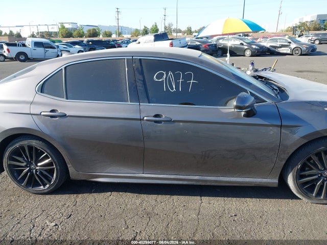 4T1K31AK3NU573752 Toyota Camry Xse Hybrid