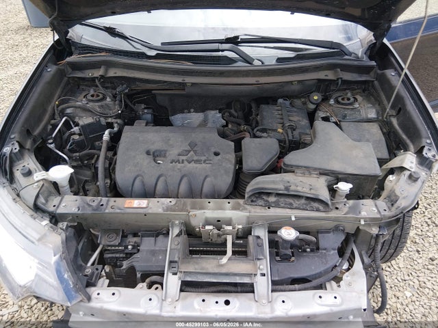 2020 Mitsubishi Outlander Le 2.4 S-awc მანქანა იყიდება აუქციონზე, vin: JA4AZ3A35LZ035163, აუქციონის ნომერი: 45299103
