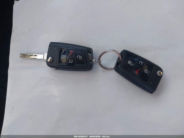3VV1B7AX5JM090359 Volkswagen Tiguan 2.0t S