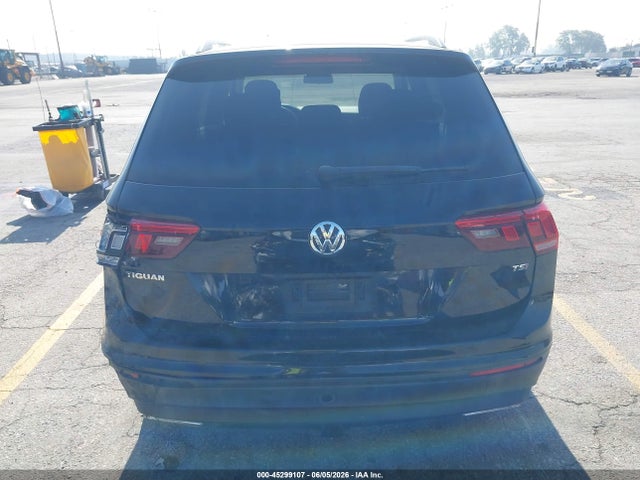 3VV1B7AX5JM090359 Volkswagen Tiguan 2.0t S