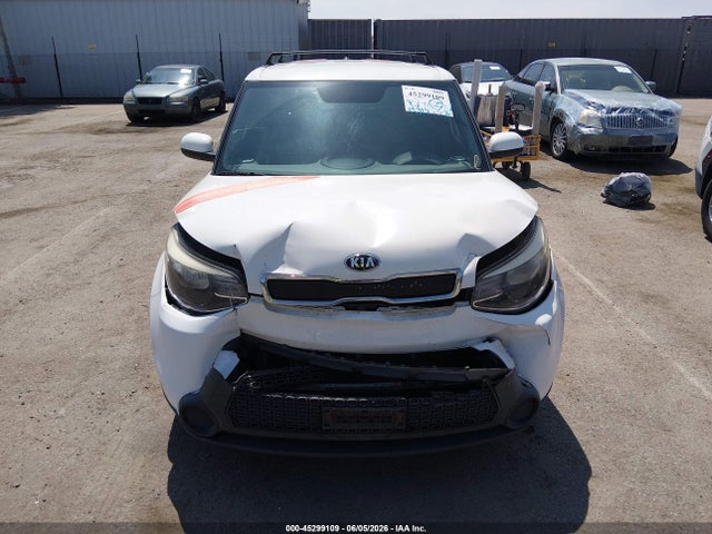 Продаж на аукціоні авто 2015 Kia Soul, vin: KNDJN2A26F7813750, номер лоту: 45299109