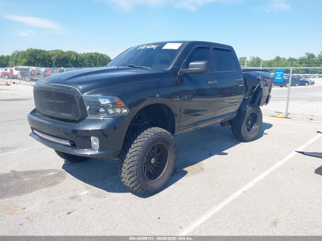 Продаж на аукціоні авто 2018 Ram 1500 Express  4x4 5'7 Box, vin: 1C6RR7KT9JS250895, номер лоту: 45299123