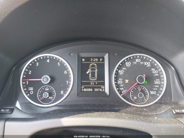 Aukcja sprzedaży 2015 Volkswagen Tiguan R-line, vin: WVGBV7AX5FW019904, numer aukcji: 45299145