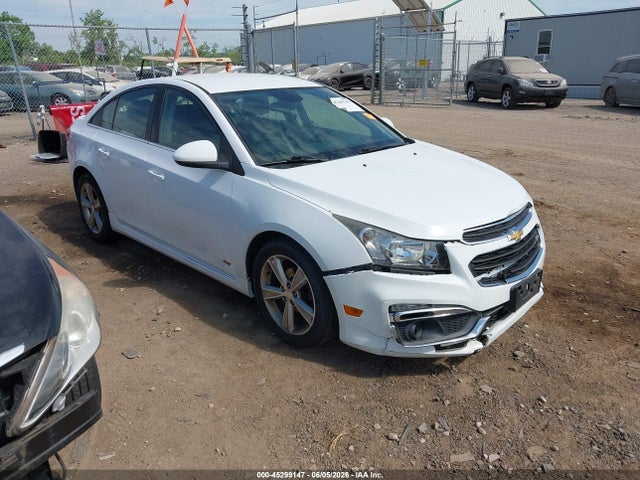 45299147 :رقم المزاد ، 1G1PE5SB2F7123111 vin ، 2015 Chevrolet Cruze 2lt Auto مزاد بيع